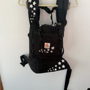 Black Baby holder with Star Design